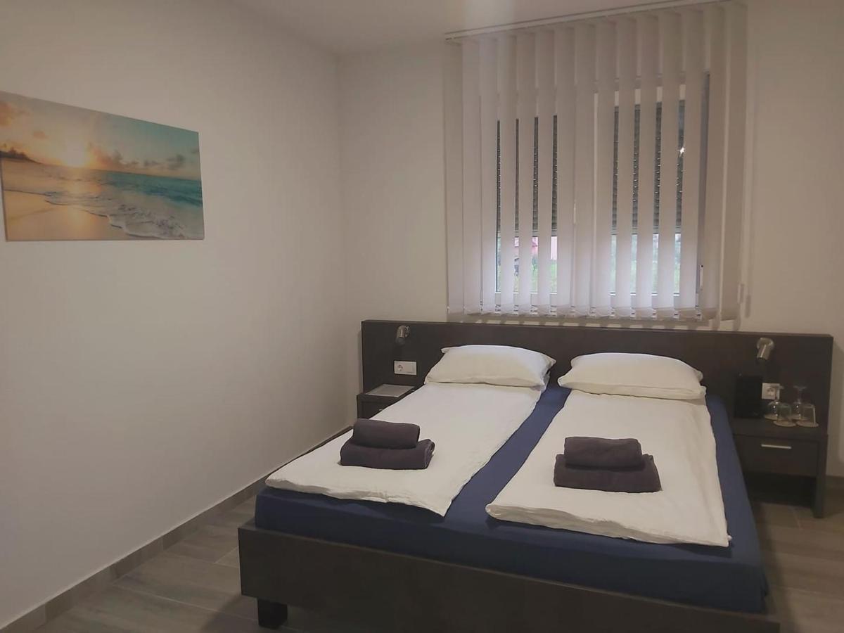 Gold Apartmani Kozarac Екстериор снимка