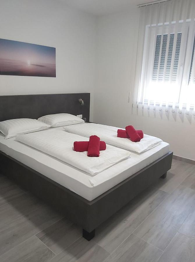 Gold Apartmani Kozarac Екстериор снимка