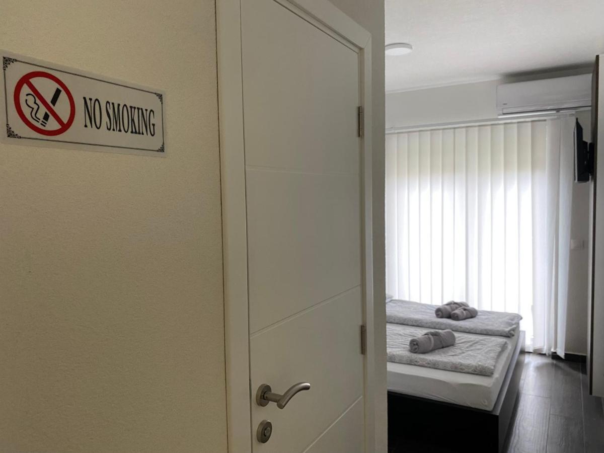 Gold Apartmani Kozarac Екстериор снимка