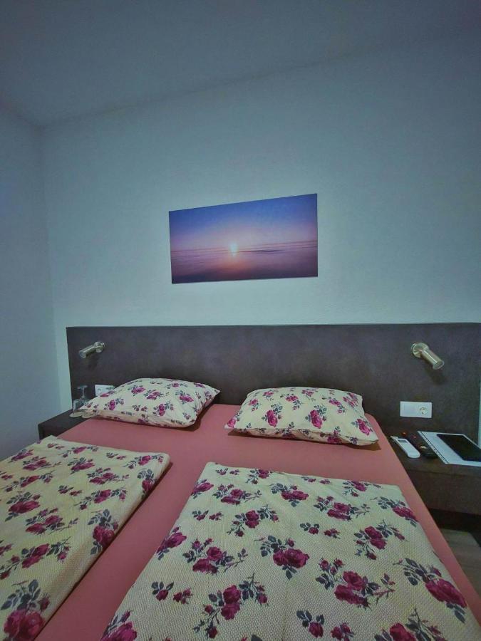 Gold Apartmani Kozarac Екстериор снимка